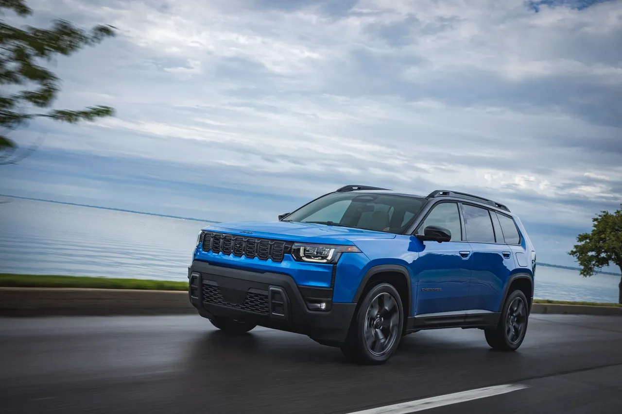 2026 Jeep Cherokee Hybrid Powertrain: What It Means for the UAE 2026 Jeep Cherokee Hybrid Powertrain: What It Means for the UAE