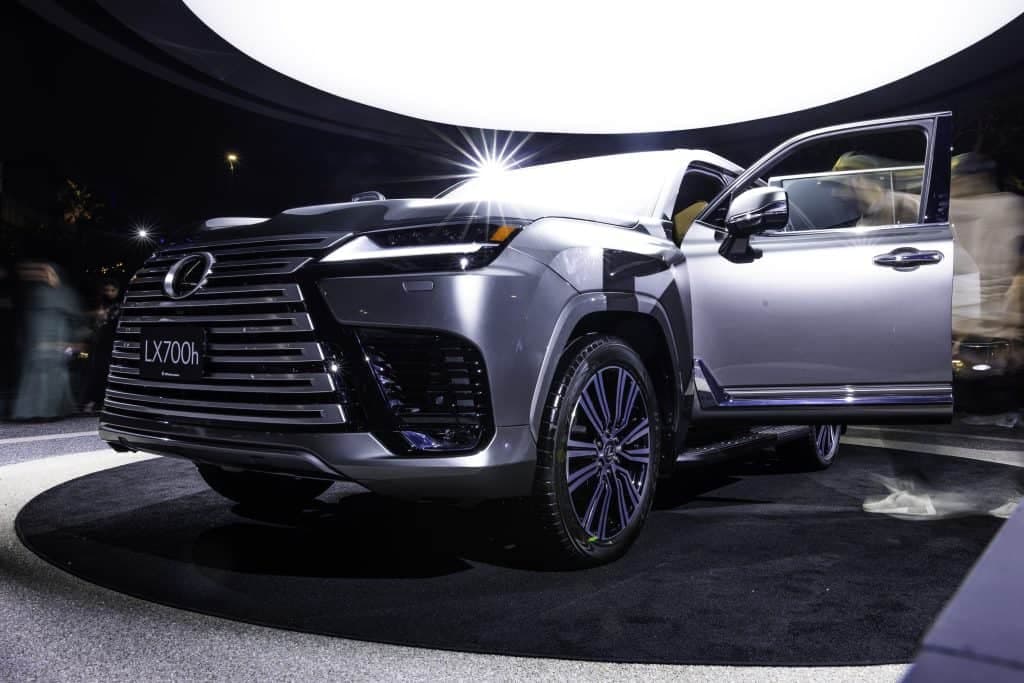 Al-Futtaim Unveils 2025 Lexus LX Series in UAE Al-Futtaim Unveils 2025 Lexus LX Series in UAE