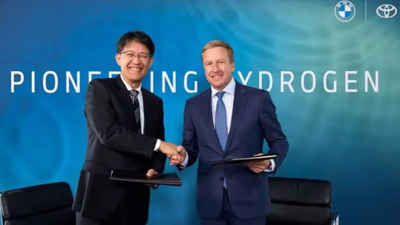 BMW And Toyota Collaborate To Create Hydrogen-Powered Car Solutions BMW And Toyota Collaborate To Create Hydrogen-Powered Car Solutions