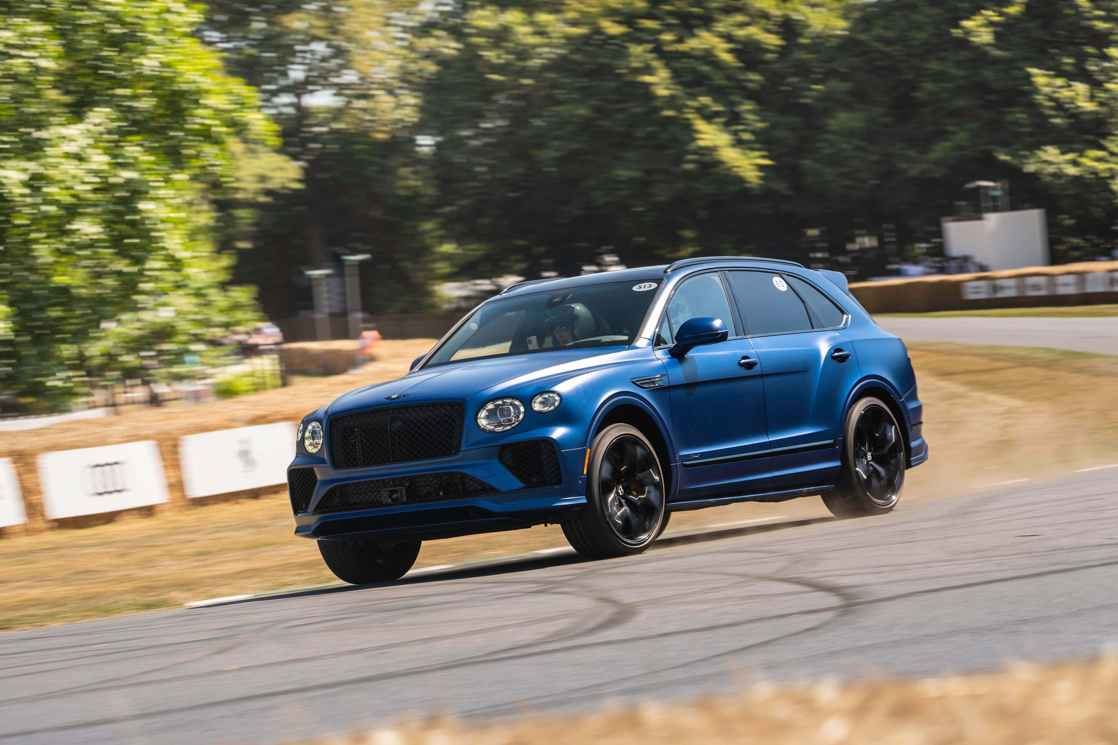 Bentley Bentayga Speeds Breaks Goodwood Hillclimb Record Bentley Bentayga Speeds Breaks Goodwood Hillclimb Record