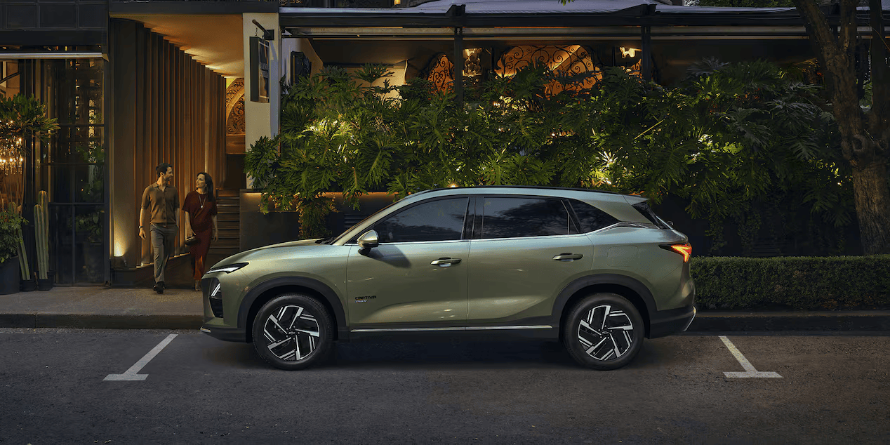 Chevrolet Expands Captiva Lineup With All-Electric EV and Plug-in Hybrid PHEV Variants Chevrolet Expands Captiva Lineup With All-Electric EV and Plug-in Hybrid PHEV Variants