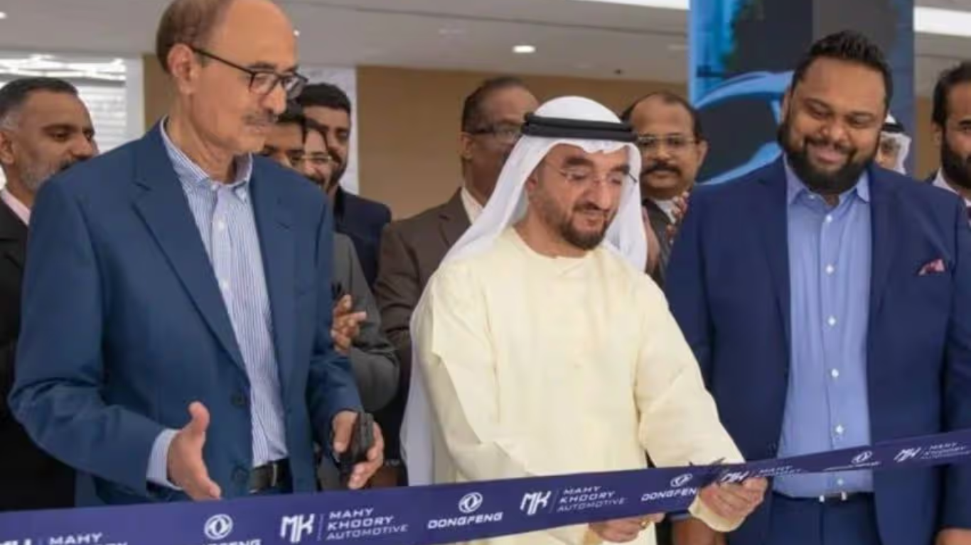 Dongfeng Debuts Its First UAE Showroom, Expanding Its Presence Dongfeng Debuts Its First UAE Showroom, Expanding Its Presence