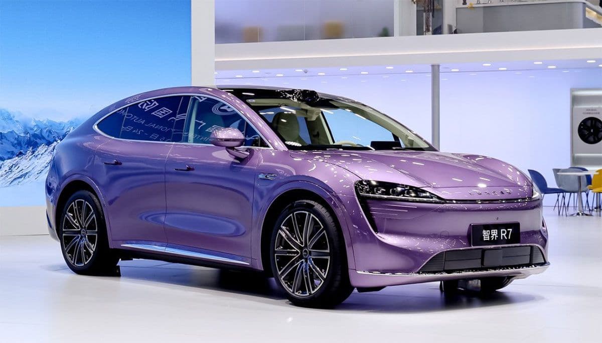 Huawei and Chery Launch New Luxeed R7 With a 1,627 km Range: Will It Also Be Launched in the UAE? Huawei and Chery Launch New Luxeed R7 With a 1,627 km Range: Will It Also Be Launched in the UAE?