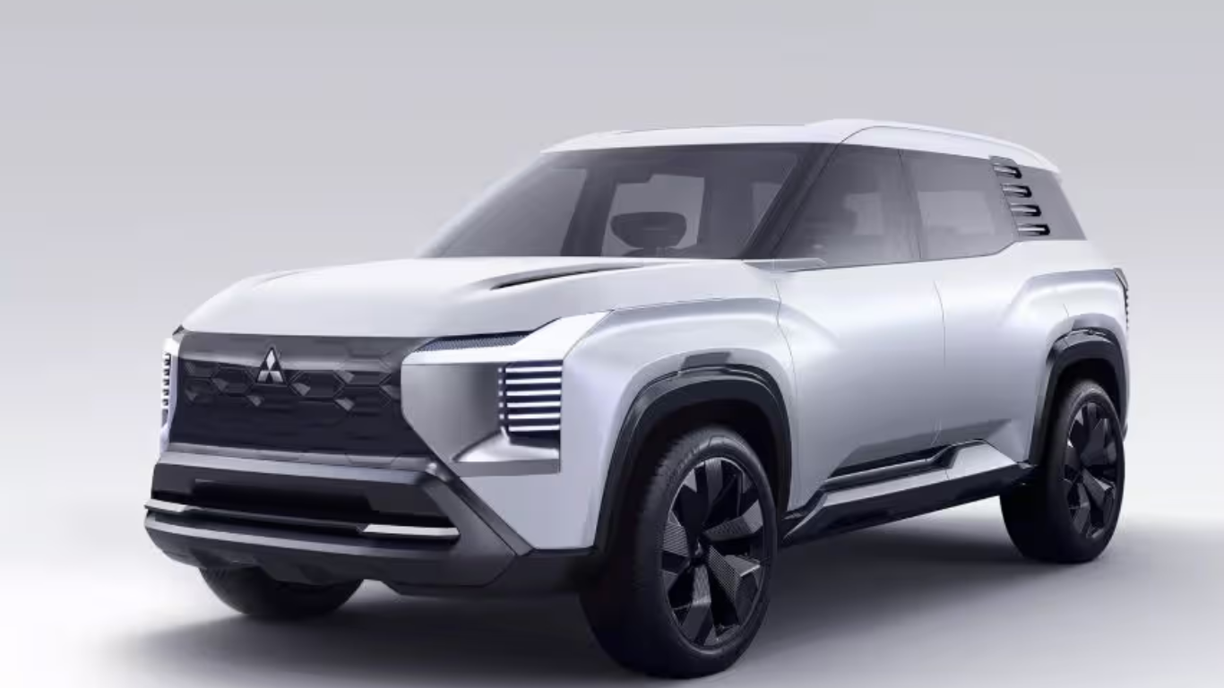 Mitsubishi Has Unveiled A New Concept For A 7-Seater SUV Called The DST Mitsubishi Has Unveiled A New Concept For A 7-Seater SUV Called The DST