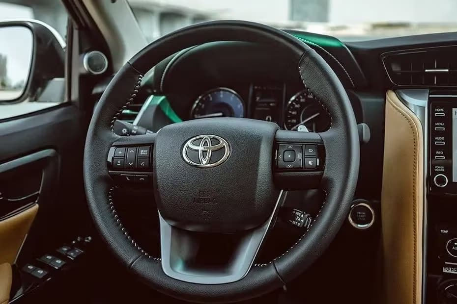 Toyota Fortuner Steering Wheel And Side Mirror Toyota Fortuner Steering Wheel And Side Mirror