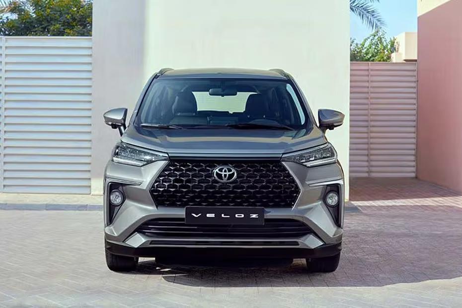 Toyota Veloz Full Front View & LED DRLs With Grill Toyota Veloz Full Front View & LED DRLs With Grill