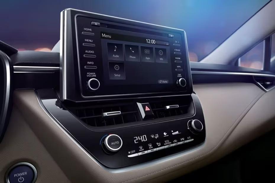 Toyota Corolla Hybrid Stereo With AC Vents And Controls Toyota Corolla Hybrid Stereo With AC Vents And Controls