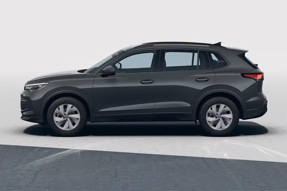 Volkswagen Tiguan Side View With Alloy Wheel And Door Handel Volkswagen Tiguan Side View With Alloy Wheel And Door Handel