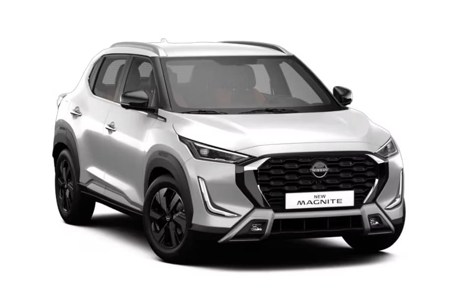 Nissan Magnite White