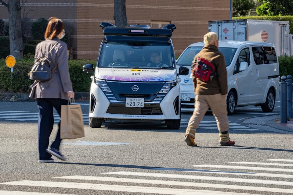 Nissan's Autonomous Driving Test in Japan's Crowded City Nissan's Autonomous Driving Test in Japan's Crowded City