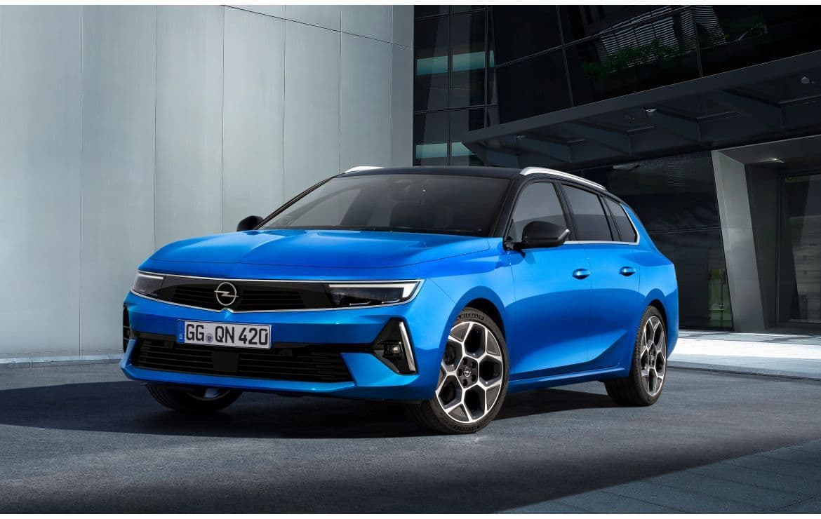 Opel Astra Sports Tourer Hybrid: A Versatile Solution for Modern Families and Professionals Opel Astra Sports Tourer Hybrid: A Versatile Solution for Modern Families and Professionals
