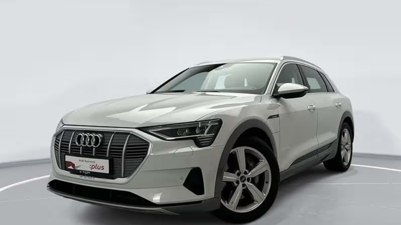 UAE's Rising Interest in Pre-Owned Electric Vehicles: Audi Survey UAE's Rising Interest in Pre-Owned Electric Vehicles: Audi Survey