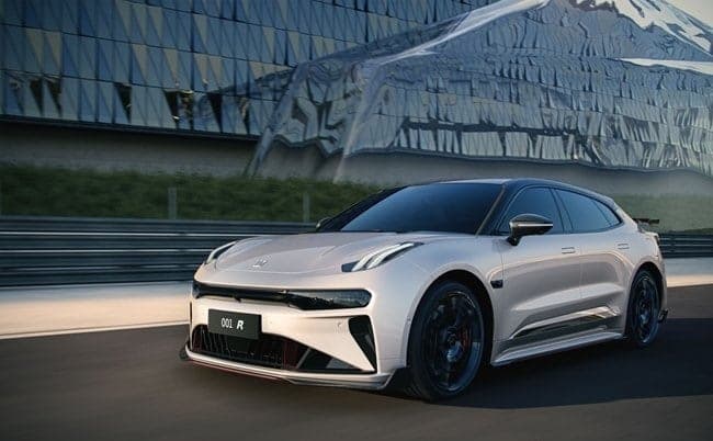 Zeekr 001 FR Electric Supercar Launched with 1,265 HP Quad Motor, Sprinting 0-100 kmph in 2.07 Seconds Zeekr 001 FR Electric Supercar Launched with 1,265 HP Quad Motor, Sprinting 0-100 kmph in 2.07 Seconds