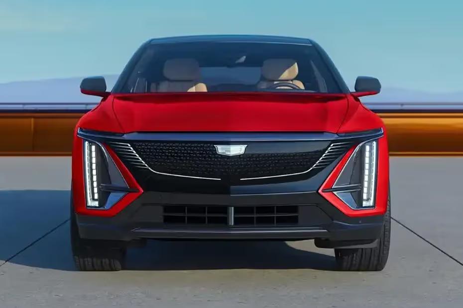 Cadillac LYRIQ 2026 Front View with LED Headlights Cadillac LYRIQ 2026 Front View with LED Headlights