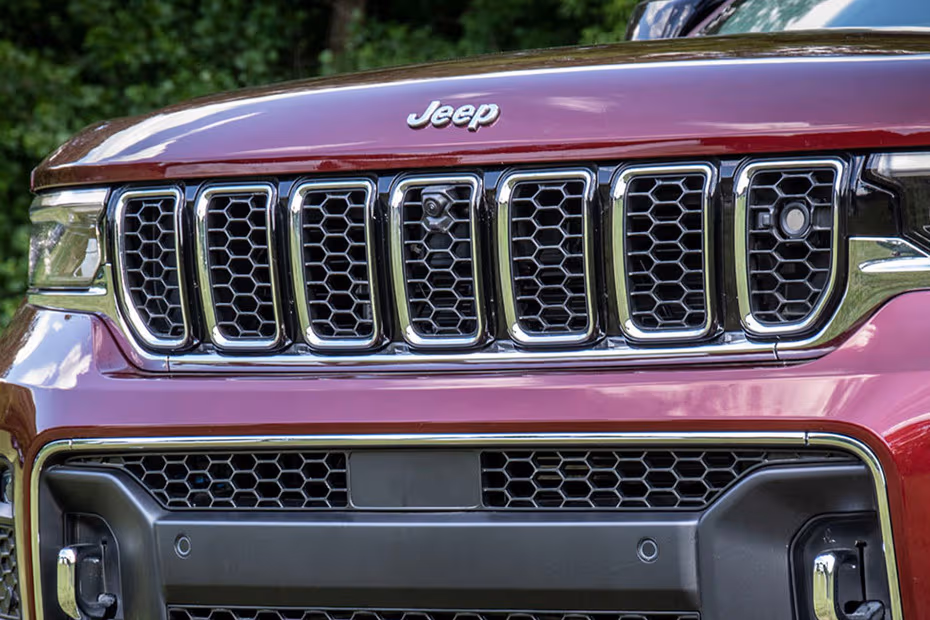Jeep Grand Cherokee Grille View Jeep Grand Cherokee Grille View