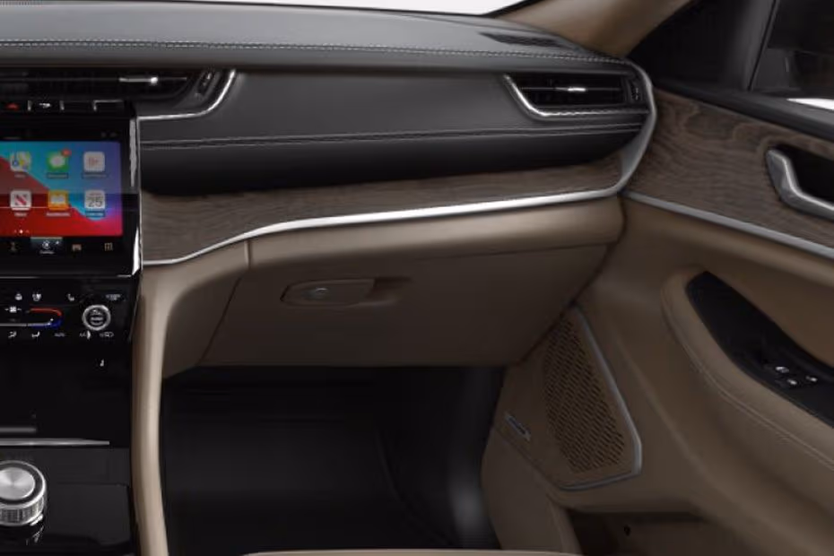 Jeep Grand Cherokee L 2026 interior front door pillar tweeter audio speaker Jeep Grand Cherokee L 2026 interior front door pillar tweeter audio speaker