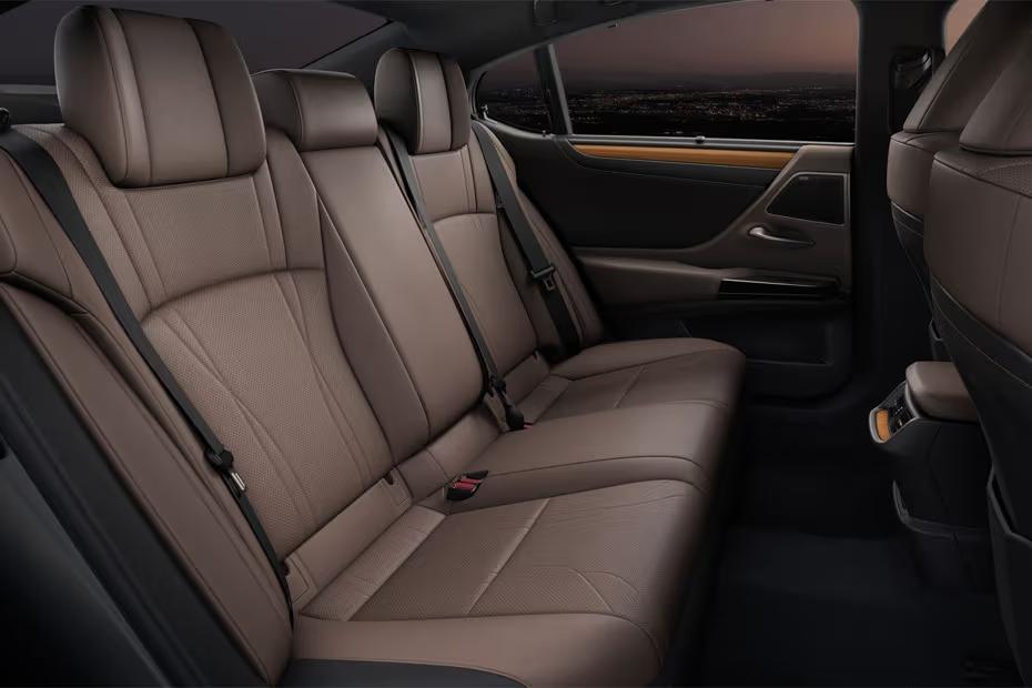 Lexus ES 2026 rear passenger cabin view Lexus ES 2026 rear passenger cabin view