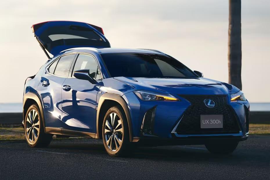 Lexus UX300H 2026 SUV Blue Front Left medium view Lexus UX300H 2026 SUV Blue Front Left medium view