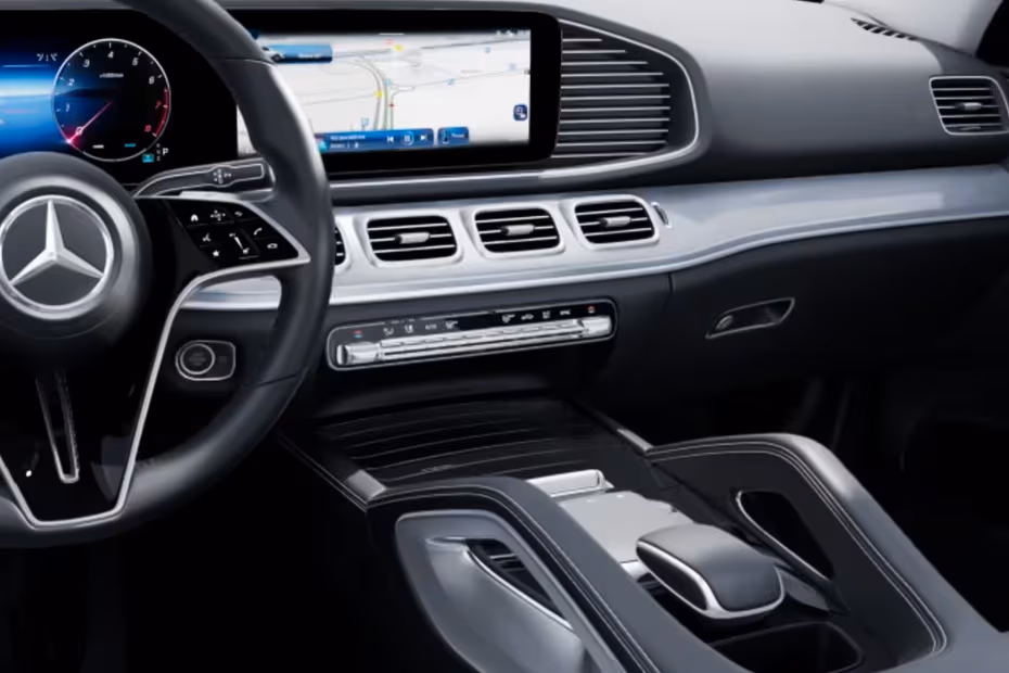 Mercedes-Benz GLE-Class 2026 Deep Storage Space Inside the Centre Console Mercedes-Benz GLE-Class 2026 Deep Storage Space Inside the Centre Console