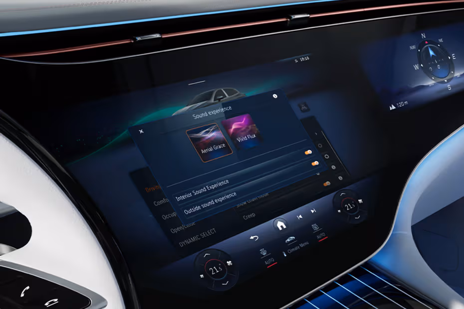 Mercedes-Benz Maybach EQS 2026 Floating Touchscreen Infotainment System Mercedes-Benz Maybach EQS 2026 Floating Touchscreen Infotainment System