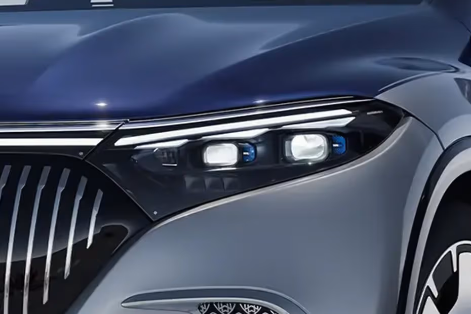 Mercedes-Benz Maybach EQS 2026 LED Headlight Close up Mercedes-Benz Maybach EQS 2026 LED Headlight Close up