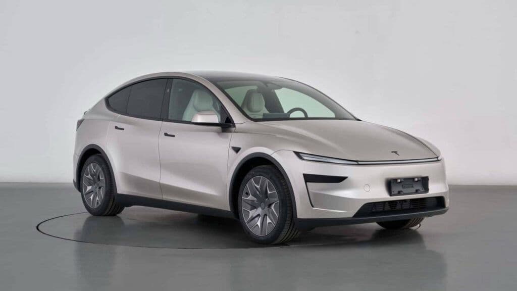 New 6-Seater Tesla Model Y L Soon to Launch in China: Will it Arrive in the UAE? New 6-Seater Tesla Model Y L Soon to Launch in China: Will it Arrive in the UAE?