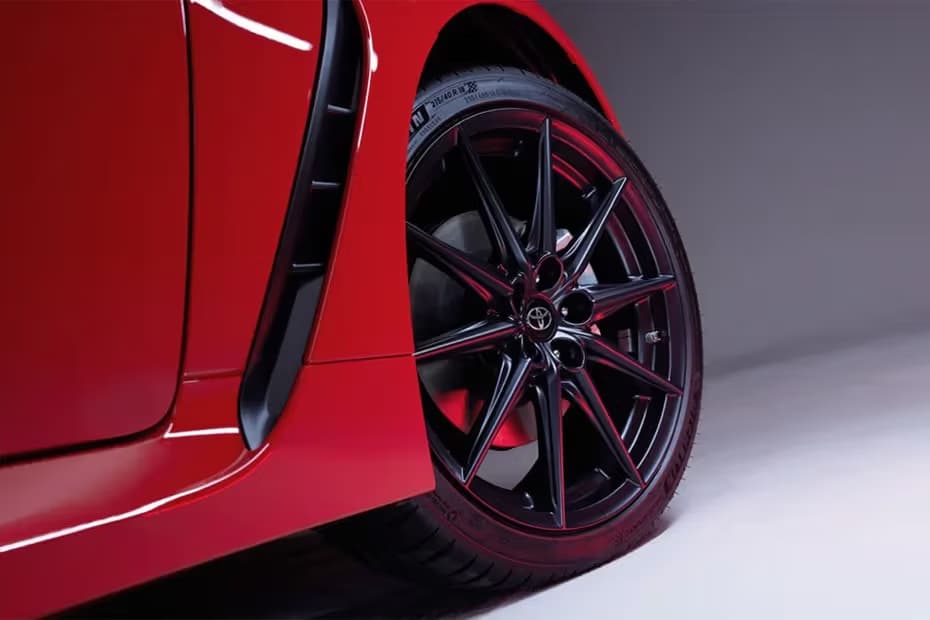 Toyota GR 86 wheel closer Toyota GR 86 wheel closer