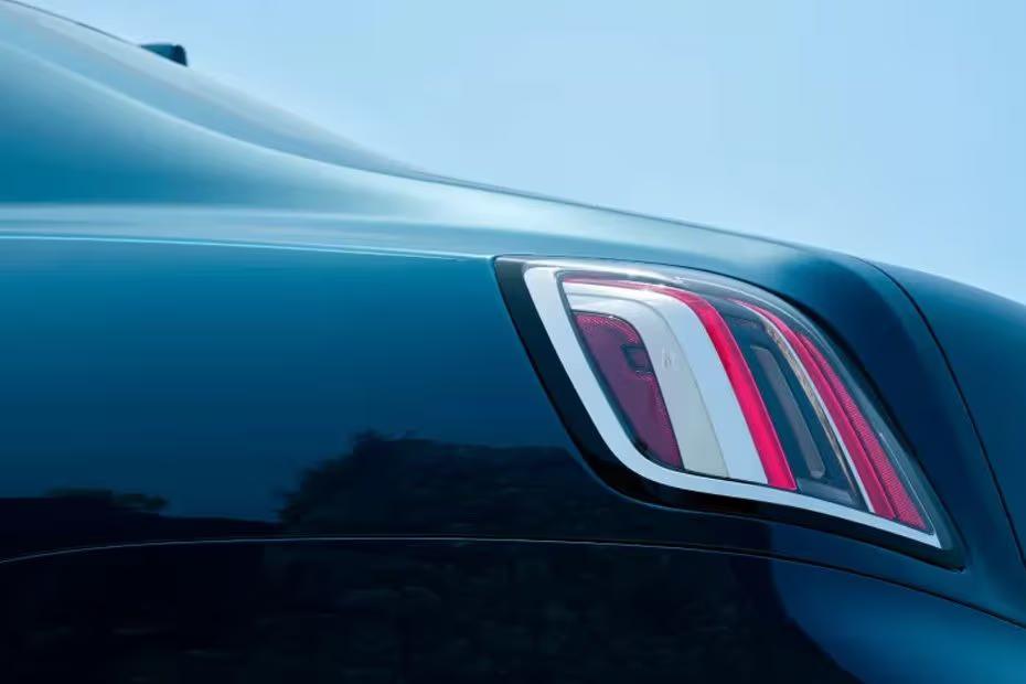 Rolls Royce Ghost 2026 Connected LED Taillight Rolls Royce Ghost 2026 Connected LED Taillight