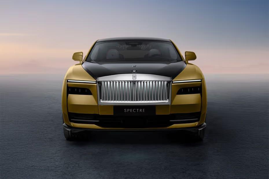 Rolls Royce Spectre 2026 Front View with LED Headlights Rolls Royce Spectre 2026 Front View with LED Headlights