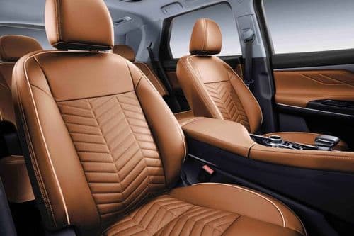 Changan CS95 Front Seat Side View Changan CS95 Front Seat Side View