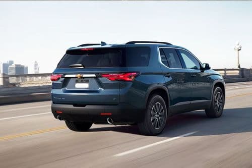 Chevrolet Traverse Rear Right Side View Chevrolet Traverse Rear Right Side View