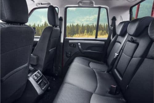 Mahindra Scorpio Pickup Rear Seat View Mahindra Scorpio Pickup Rear Seat View