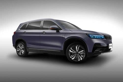 Skywell ET5 Right Side View Skywell ET5 Right Side View