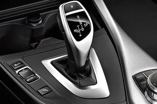 BMW1 Series 5 Door 2024 Gear Shifter BMW1 Series 5 Door 2024 Gear Shifter