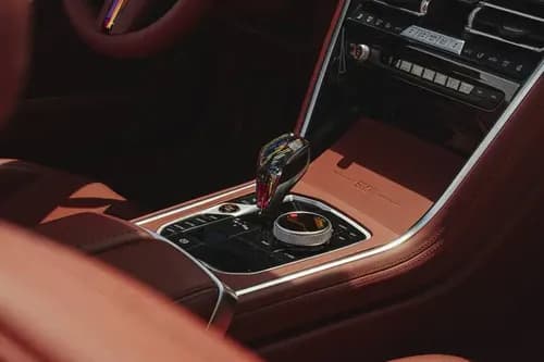 BMW Skytop 2024 Gear Shifter BMW Skytop 2024 Gear Shifter