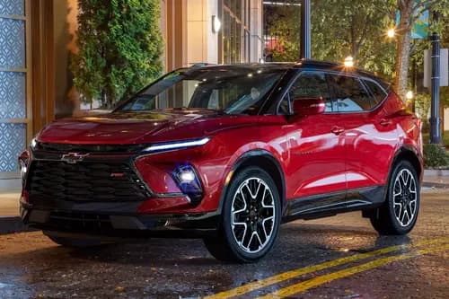 Chevrolet Blazer 2024 Left Side Front View Chevrolet Blazer 2024 Left Side Front View