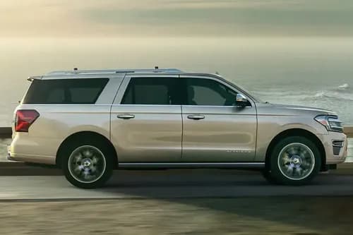 Ford Expedition 2024 Right Side View Ford Expedition 2024 Right Side View