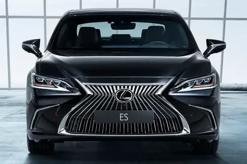 Lexus ES 2025 Front View Lexus ES 2025 Front View