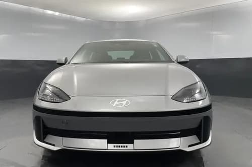Hyundai Ioniq 6 2024 Front View Hyundai Ioniq 6 2024 Front View