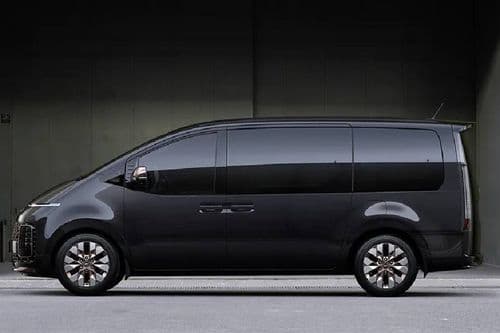 Hyundai Staria 2024 Left Side View Hyundai Staria 2024 Left Side View