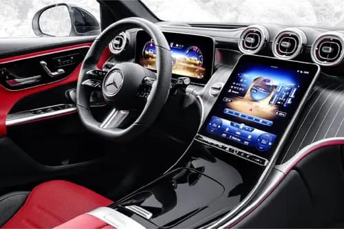 Mercedes-Benz AMG GLC 2024 Dashbaord Mercedes-Benz AMG GLC 2024 Dashbaord