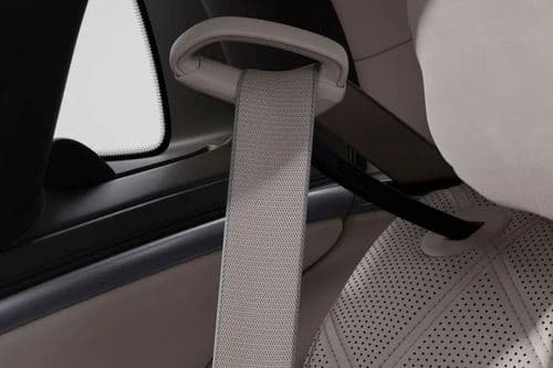 Mercedes Benz Maybach S-Class Seat Belt Mercedes Benz Maybach S-Class Seat Belt