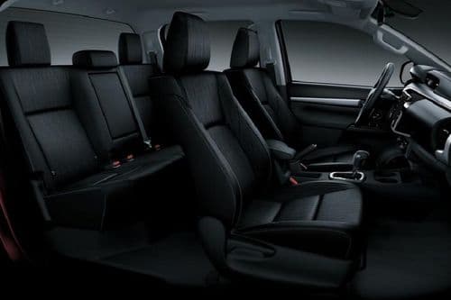 Toyota Hilux 2024 Rear Seat Toyota Hilux 2024 Rear Seat