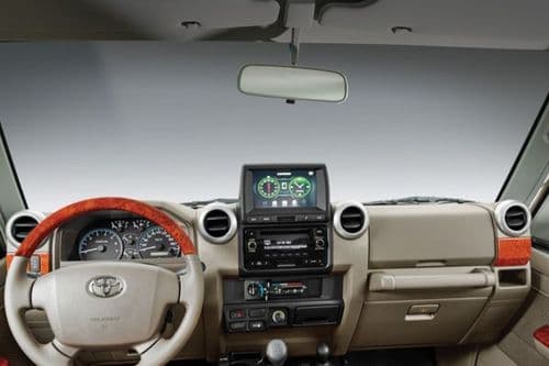 Toyota Land Cruise Pickup Dashboard Toyota Land Cruise Pickup Dashboard