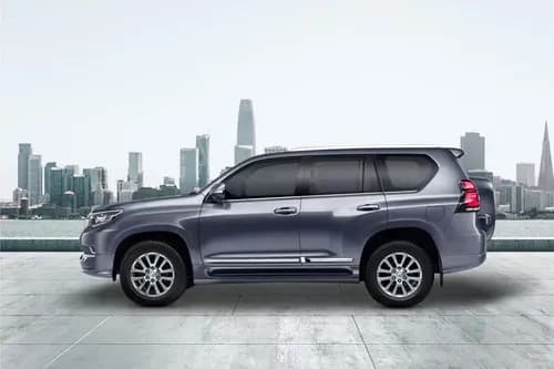 Toyota PRADO 2024 Left Side View Toyota PRADO 2024 Left Side View