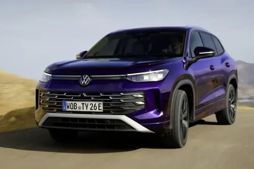 Volkswagen Tayron SUV Left Front View Volkswagen Tayron SUV Left Front View