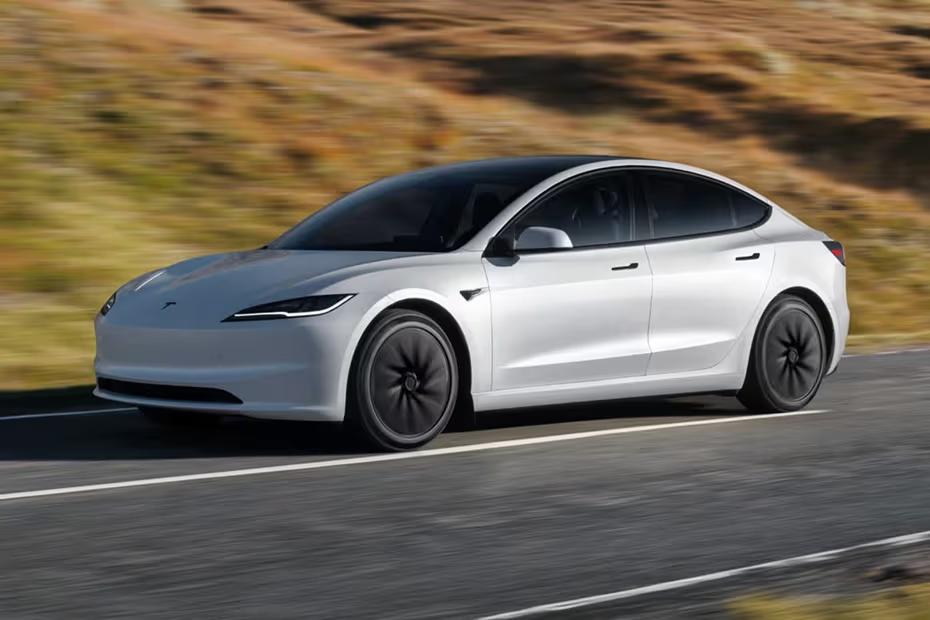 Tesla Model 3 2026 Front Left Side Angle View on City Street Tesla Model 3 2026 Front Left Side Angle View on City Street