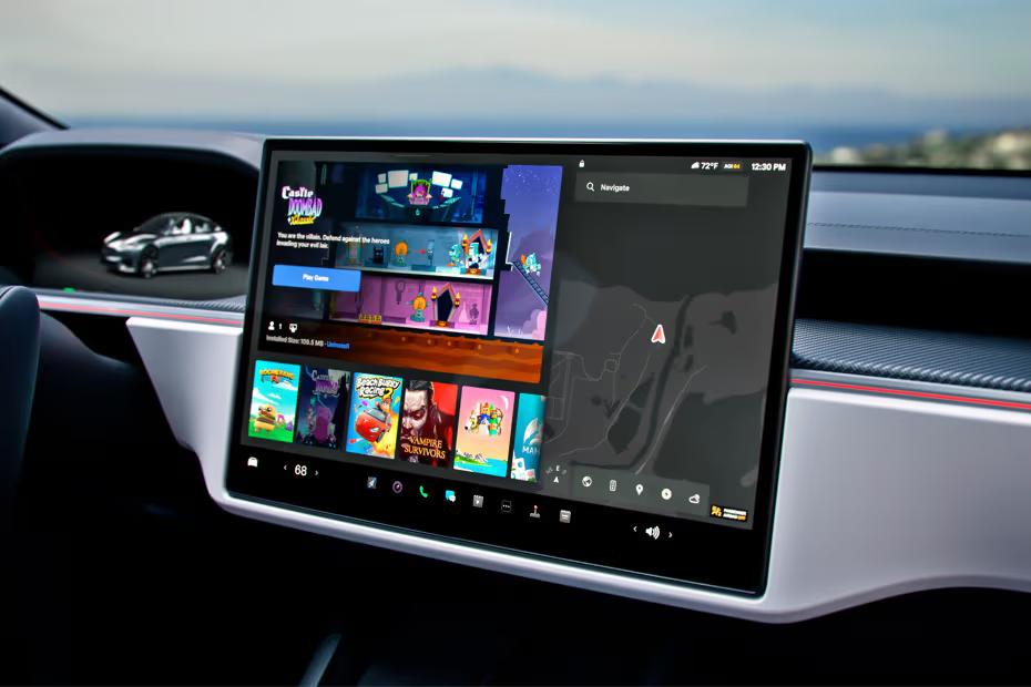 Tesla Model S 2026 Floating Touchscreen Infotainment System Tesla Model S 2026 Floating Touchscreen Infotainment System