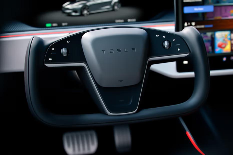 Tesla Model S 2026 Steering Wheel Horn Pad with Brand Emblem Tesla Model S 2026 Steering Wheel Horn Pad with Brand Emblem