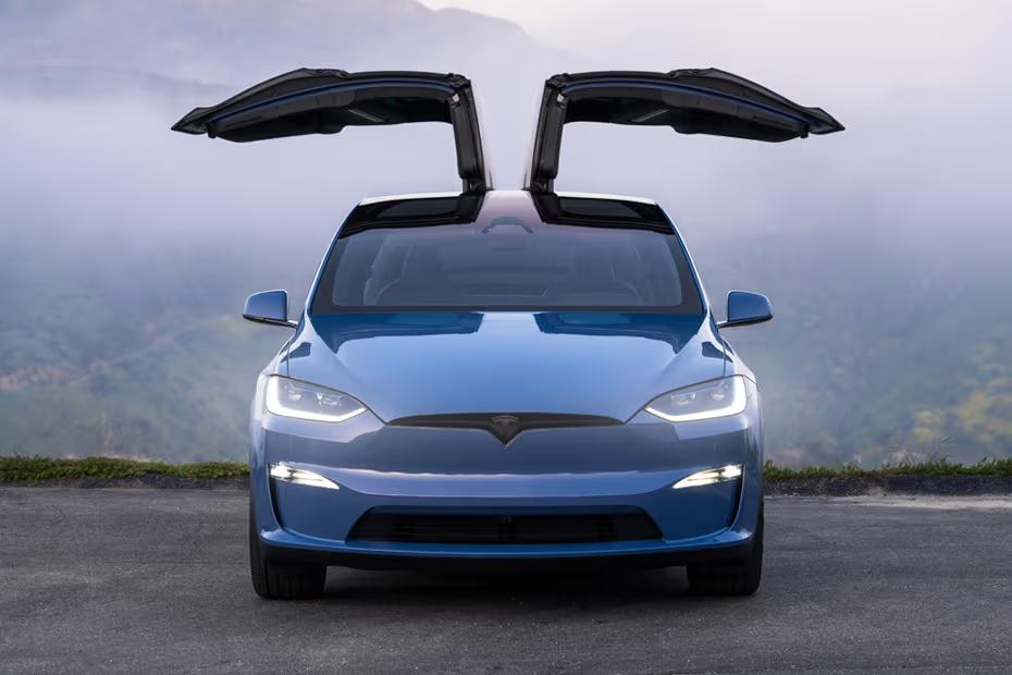 Tesla Model X 2026 Front View with LED Headlights Tesla Model X 2026 Front View with LED Headlights